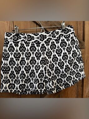White House Black Market Black and White Patterned Shorts